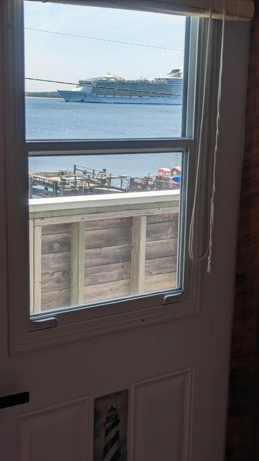 Seawatch Bed & Breakfast Acomodação com café da manhã Halifax Exterior foto