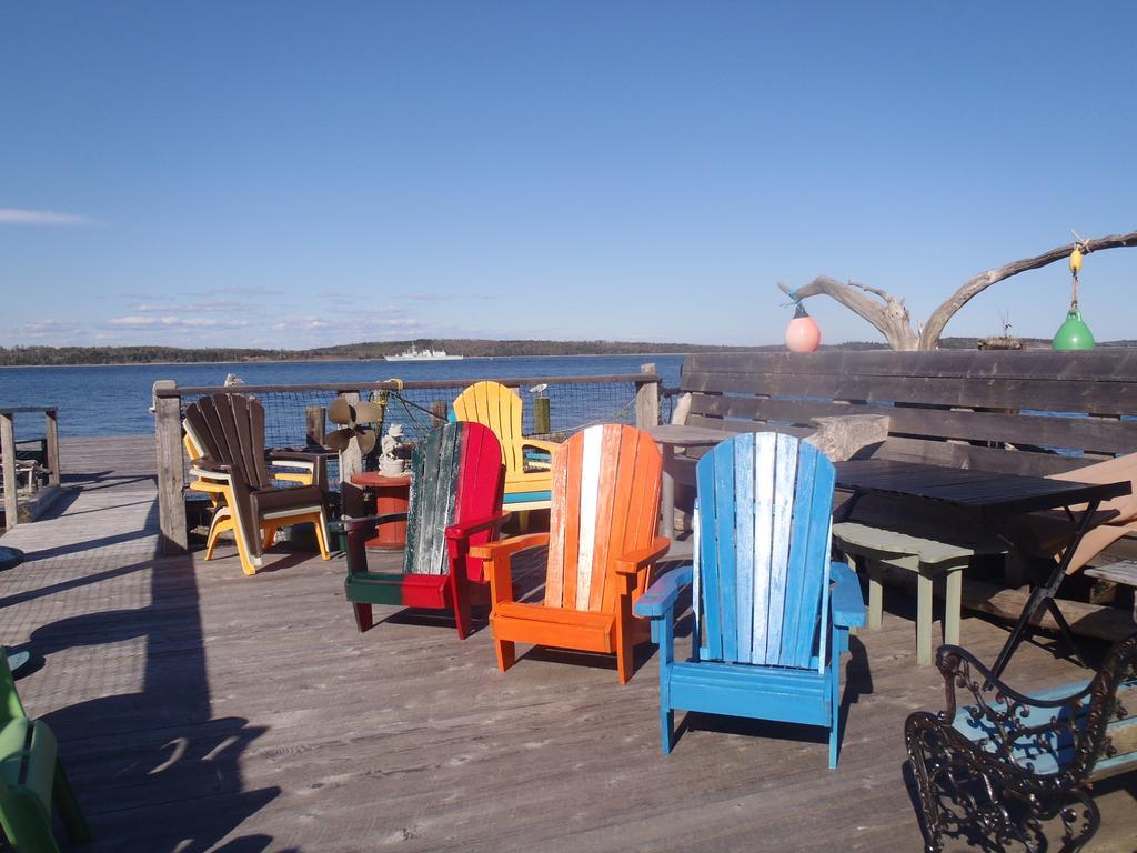 Seawatch Bed & Breakfast Acomodação com café da manhã Halifax Exterior foto