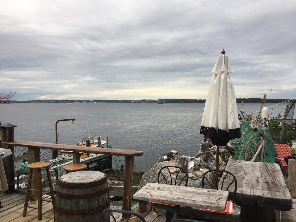 Seawatch Bed & Breakfast Acomodação com café da manhã Halifax Exterior foto